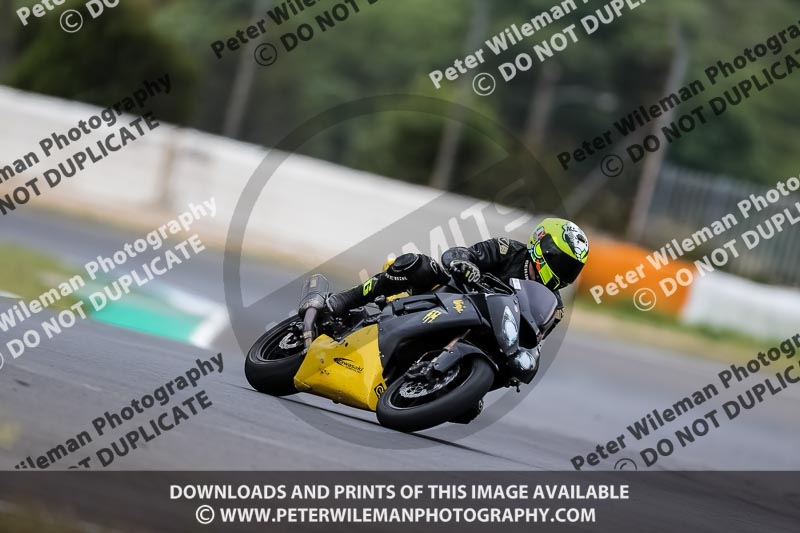 estoril;event digital images;motorbikes;no limits;peter wileman photography;portugal;trackday;trackday digital images